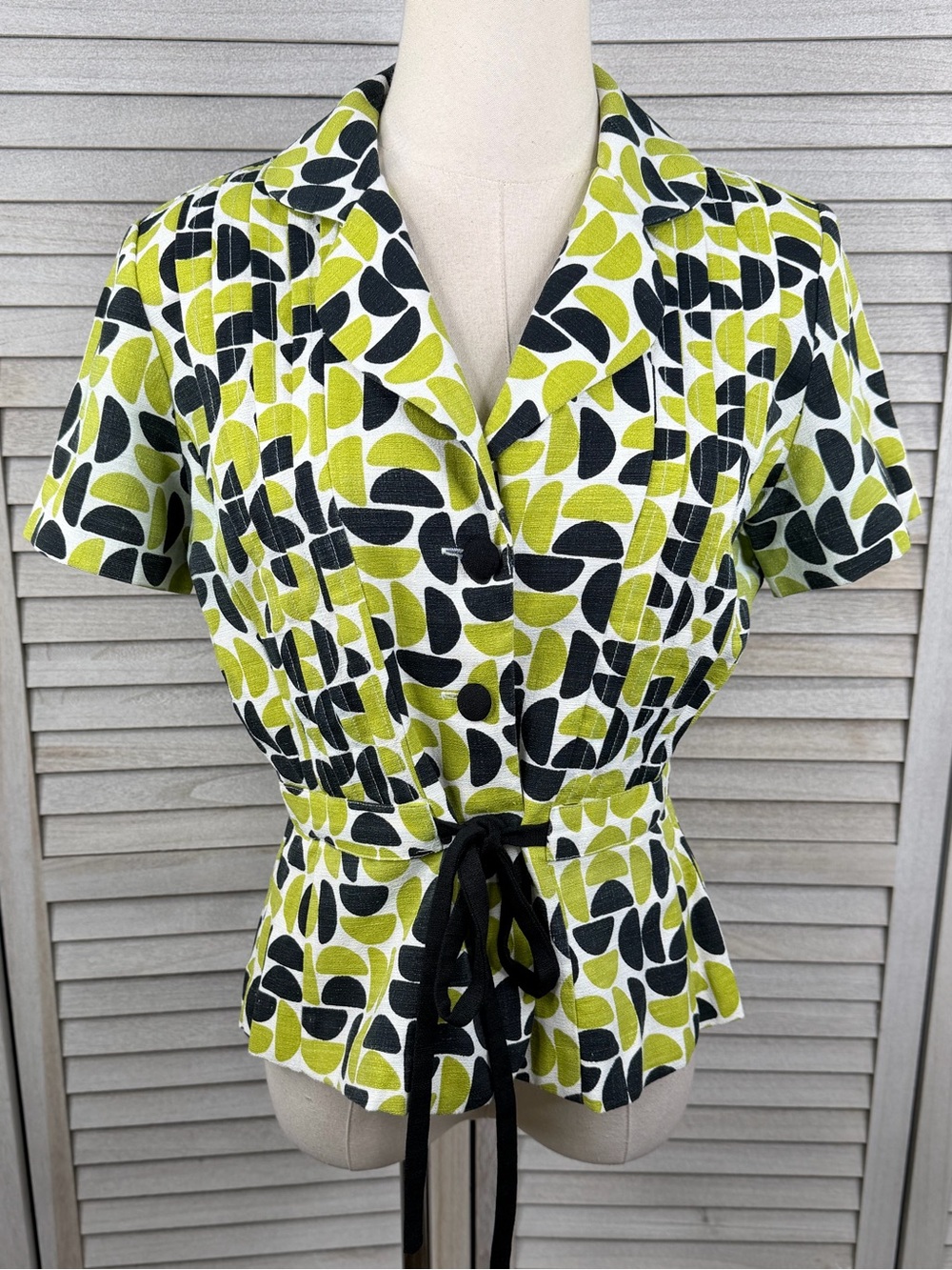 KARIN STEVENS (petites) Women's Vintage 80's-90's Geometric Peplum Blouse-10P